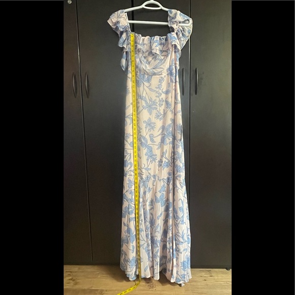 LULU’S Maxi Dress - Picture 8 of 15